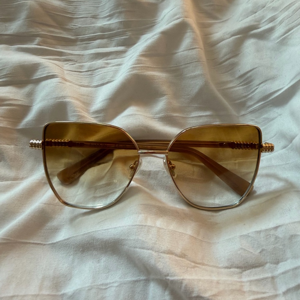 Gold-Tinted Lanvin - Picture 5 of 5